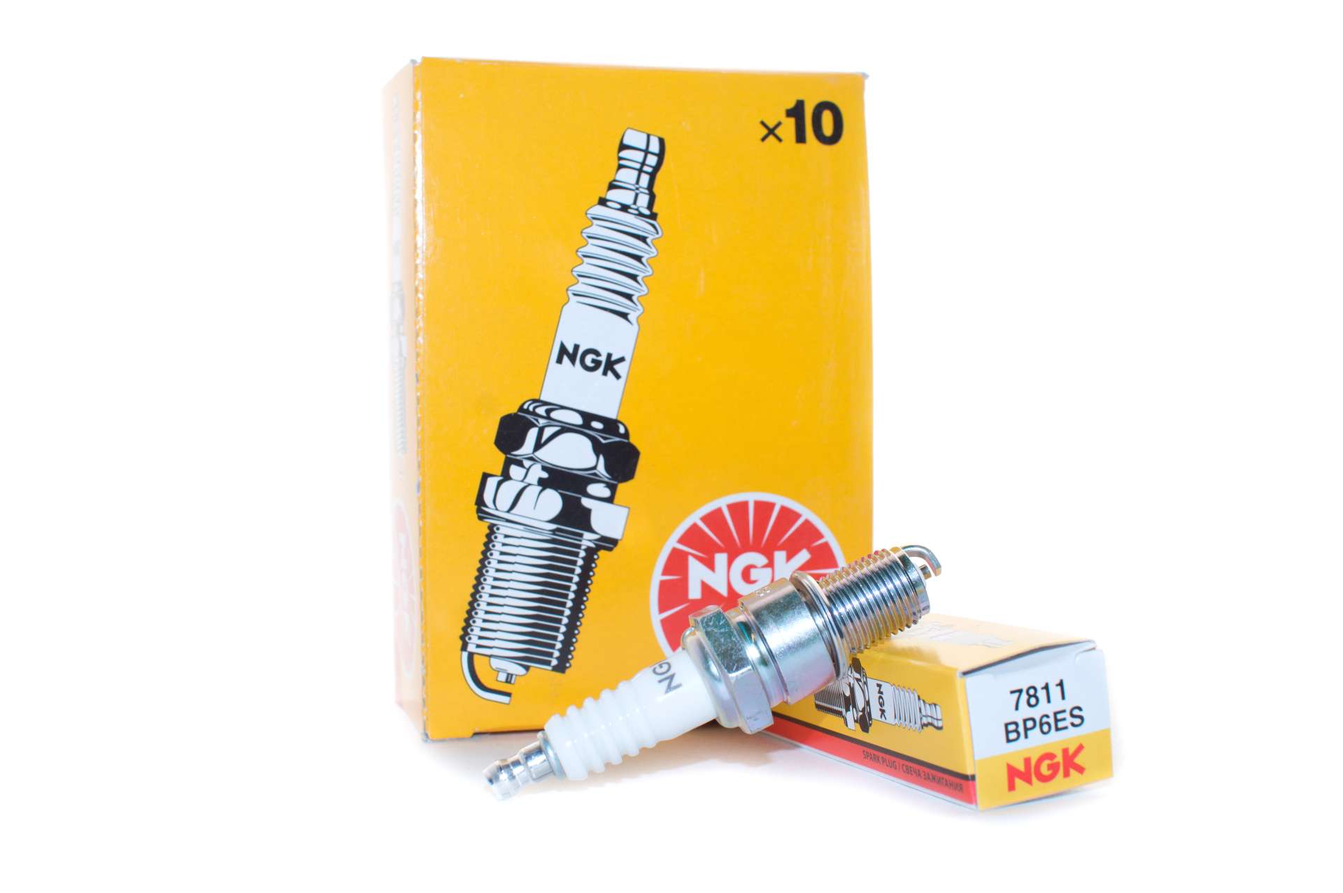 Свеча зажигания BP6ES NGK 7811 